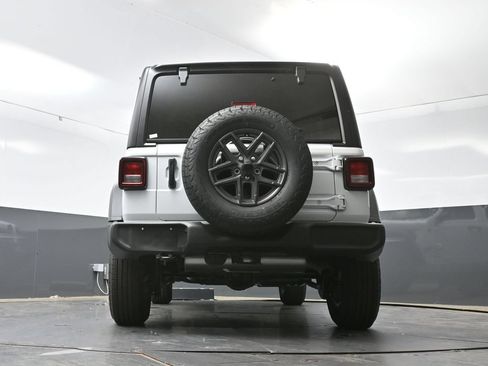 New 2026 Jeep Wrangler Unlimited Sport AWD/4WD image 44
