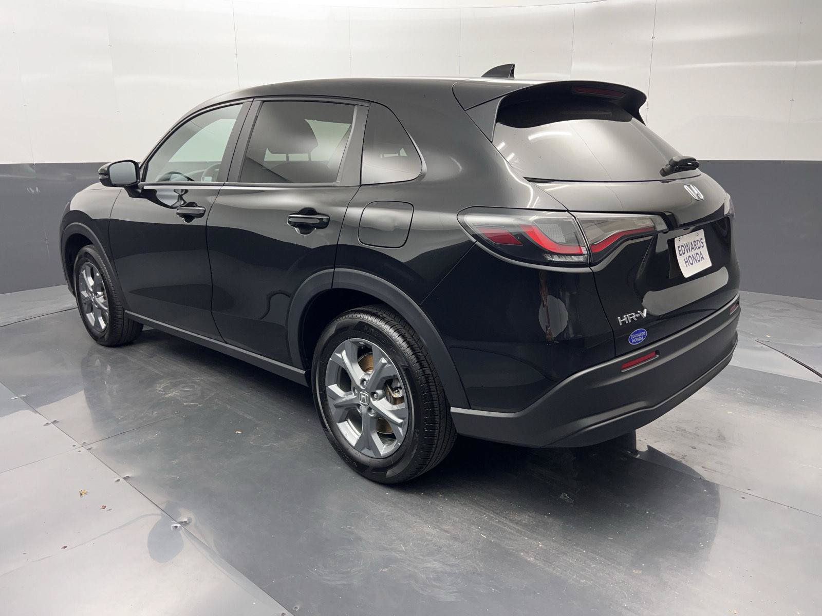 Used 2026 Honda HR-V LX image 5