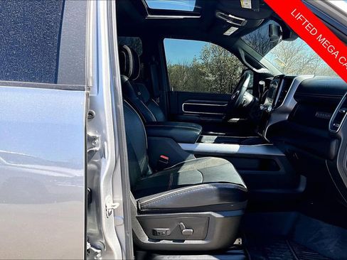 Used 2023 RAM 3500 Laramie AWD/4WD image 6