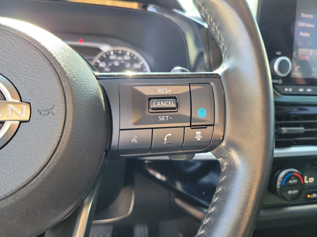 Certified 2023 Nissan Pathfinder SV FWD image 25