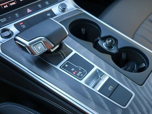 Used 2024 Audi A6 Premium Plus w/ Premium Plus Package image 19