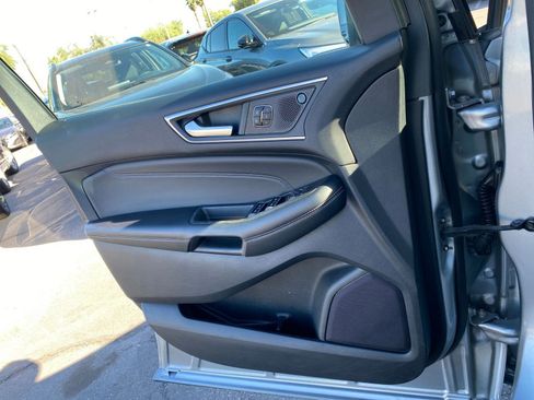 Used 2022 Ford Edge Titanium w/ Equipment Group 301A image 20