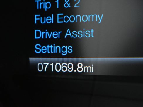 Used 2020 Ford Fusion SE image 34