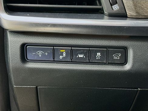 Used 2020 Kia Telluride SX image 16