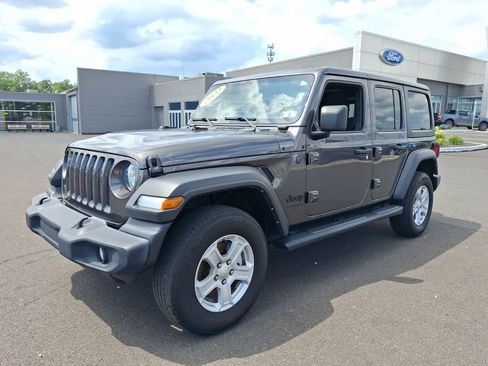 Used 2022 Jeep Wrangler Unlimited Sport AWD/4WD image 6