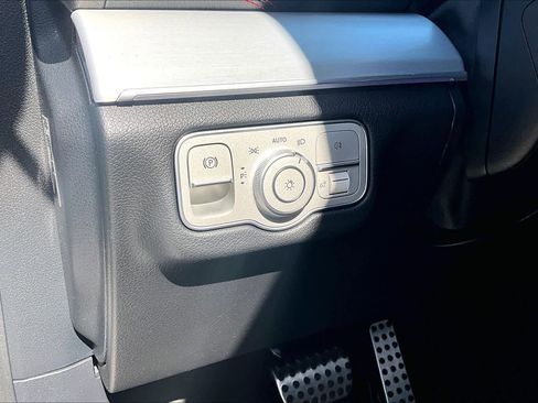 Used 2023 Mercedes-Benz GLE 53 AMG 4MATIC image 36