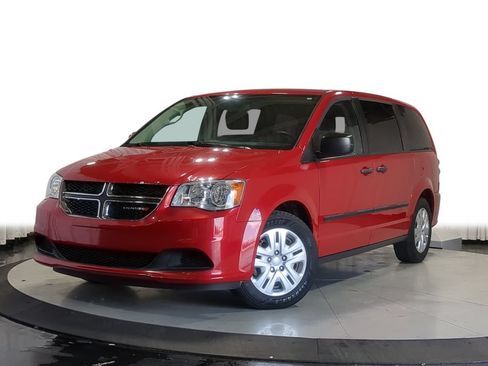 Used 2016 Dodge Grand Caravan American Value Package FWD image 1