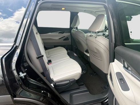 New 2027 INFINITI QX60 Luxe w/ Cargo Package FWD image 24