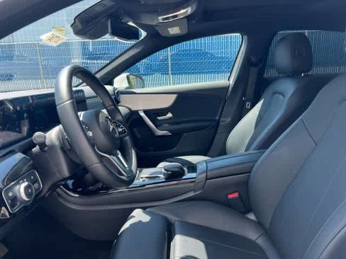 Certified 2022 Mercedes-Benz A 220 image 19