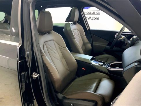 Used 2025 BMW X3 xDrive30i w/ Premium Package image 8
