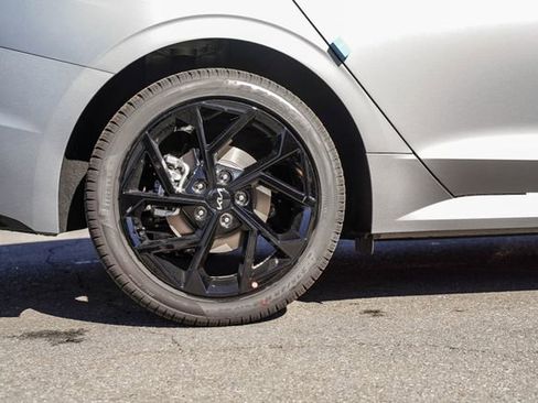 New 2026 Kia K5 GT-Line image 9