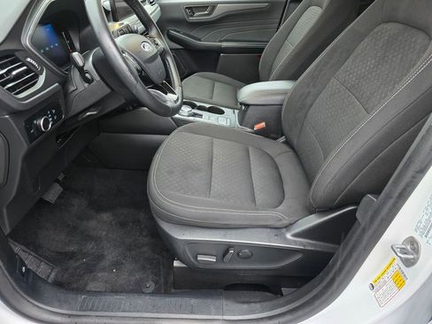 Used 2024 Ford Escape Active image 23