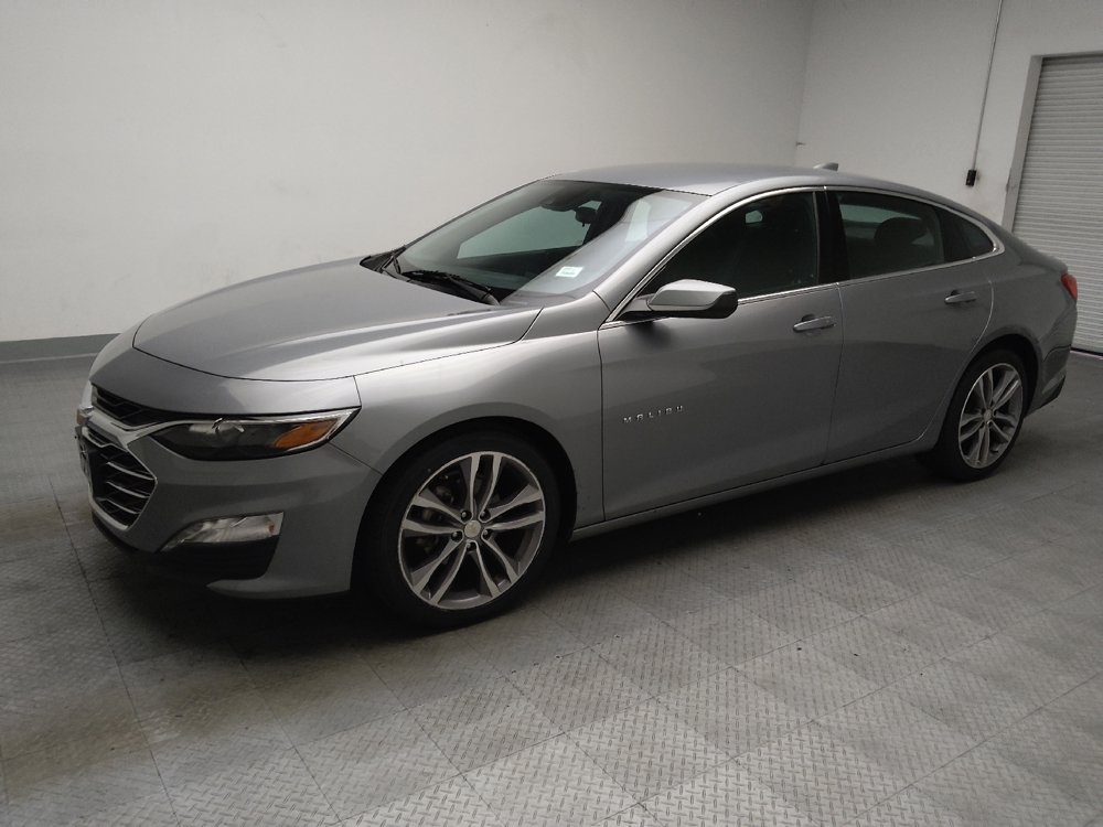 Used 2023 Chevrolet Malibu LT FWD image 2