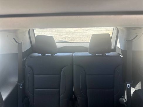 Used 2019 GMC Acadia SLT image 35