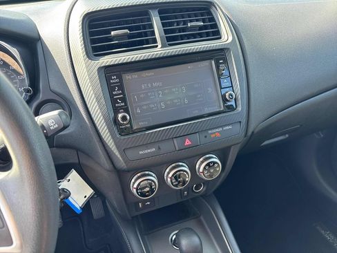 Used 2024 Mitsubishi Outlander Sport ES AWD/4WD image 15