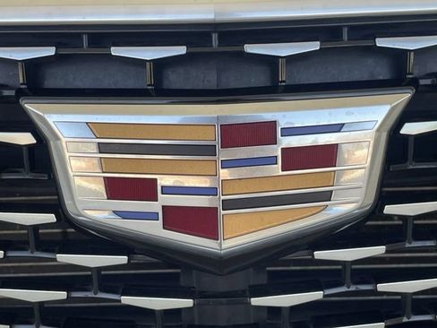 Used 2021 Cadillac XT6 Premium Luxury FWD image 32
