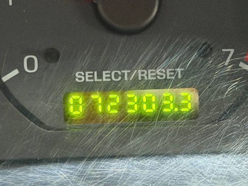 Used 2003 Ford Mustang Convertible RWD image 19