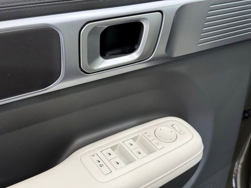 Used 2025 Hyundai Santa Fe SEL image 20