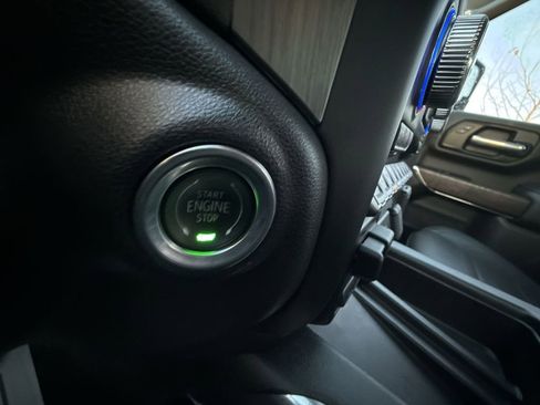 Certified 2023 GMC Sierra 2500 Denali image 23