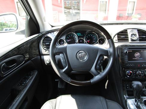 Used 2014 Buick Enclave Premium FWD image 10