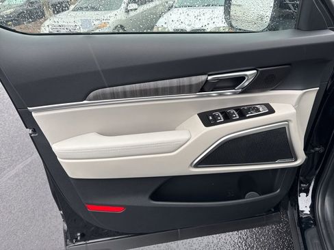 New 2025 Kia Telluride EX w/ EX Captain's Chair Package image 10