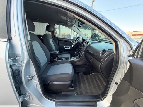 Used 2014 Chevrolet Captiva Sport LS image 18