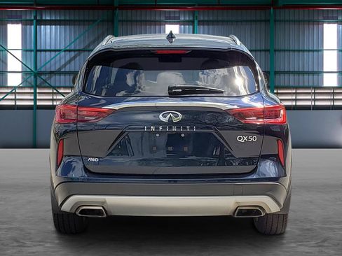 Used 2019 INFINITI QX50 Luxe w/ Cargo Package AWD/4WD image 4
