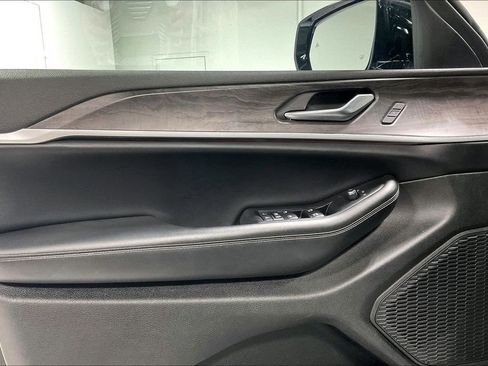 Used 2023 Jeep Grand Cherokee Limited image 20