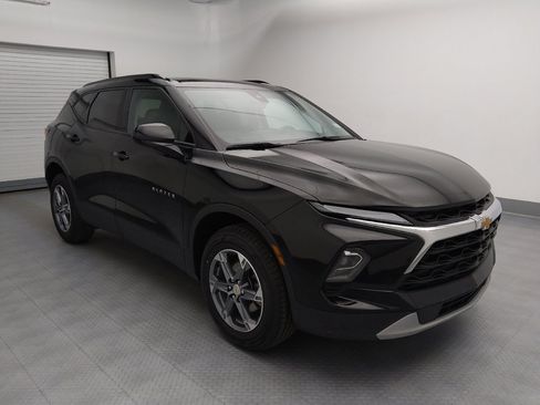 Used 2024 Chevrolet Blazer LT w/ Convenience Package image 11