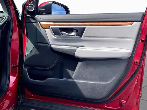 Used 2022 Honda CR-V Touring image 24