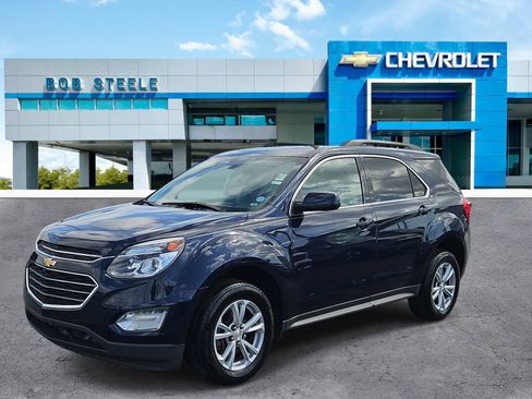 Used 2017 Chevrolet Equinox LT w/ Convenience Package AWD/4WD image 2