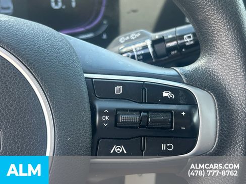 Used 2025 Kia Sportage LX FWD image 29
