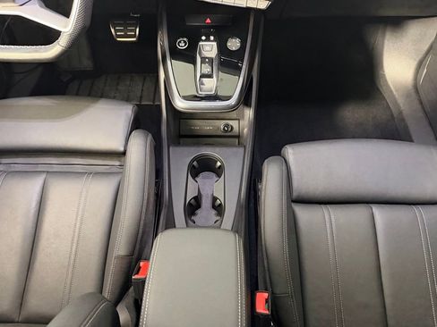 Used 2024 Audi Q4 e-tron Premium Plus w/ Premium Plus AWD/4WD image 17