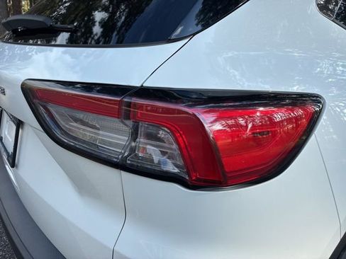 Used 2022 Ford Escape SEL image 14