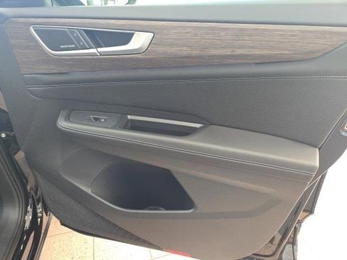 New 2025 Volkswagen Atlas SEL Premium R-Line image 13