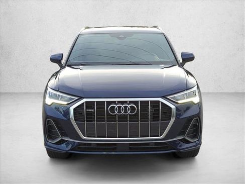 Used 2022 Audi Q3 2.0T Premium Plus AWD/4WD image 2
