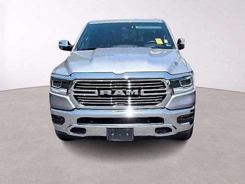 Used 2023 RAM 1500 Laramie AWD/4WD image 5