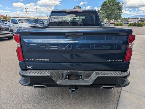 Used 2019 Chevrolet Silverado 1500 Custom Trail Boss w/ Custom Convenience Package AWD/4WD image 4