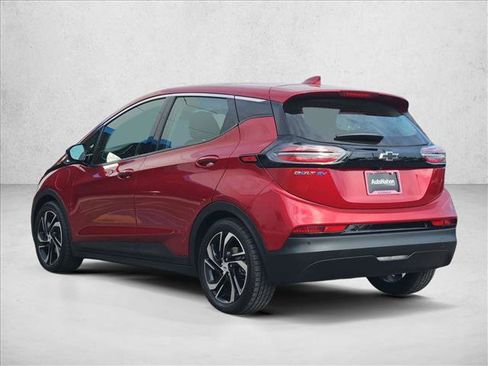 Certified 2023 Chevrolet Bolt LT w/ Infotainment Package FWD image 6
