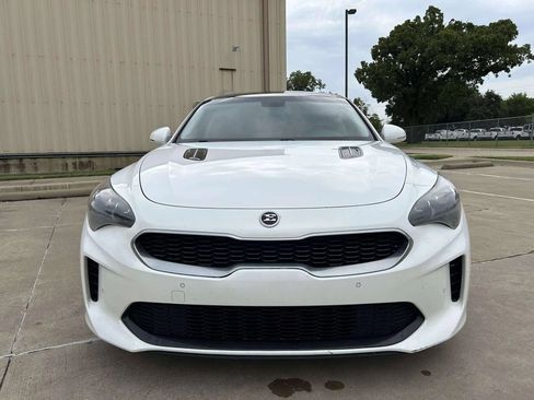 Used 2018 Kia Stinger Premium image 6