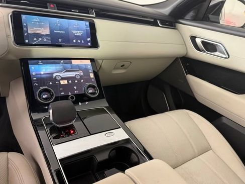 Used 2022 Land Rover Range Rover Velar R-Dynamic S AWD/4WD image 22
