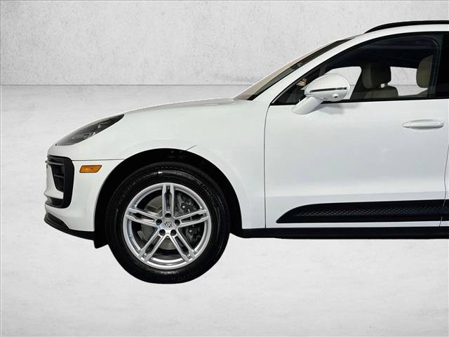 Certified 2026 Porsche Macan Turbo AWD/4WD image 28