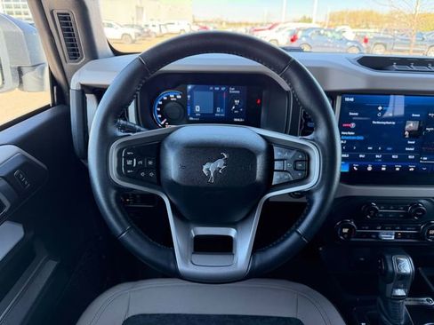 Used 2023 Ford Bronco Wildtrak AWD/4WD image 28