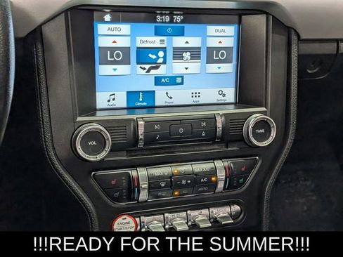 Used 2016 Ford Mustang Premium RWD image 28