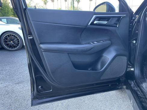 Used 2023 Mitsubishi Outlander SE FWD image 42