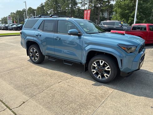 New 2026 Toyota 4Runner TRD Sport RWD image 9
