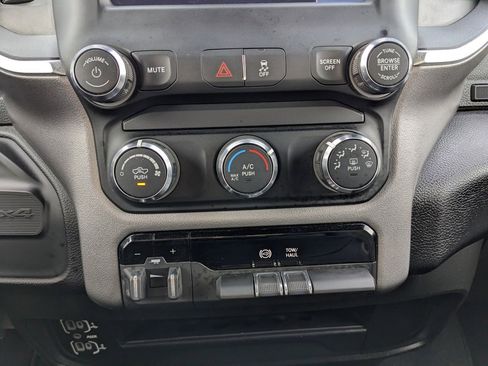 Certified 2024 RAM 2500 Big Horn image 30