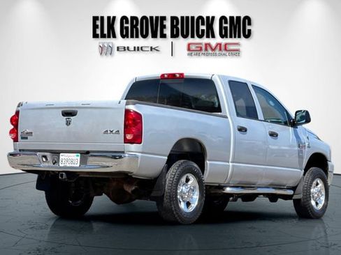 Used 2009 Dodge Ram 2500 Truck SLT w/ Popular Equipment Group AWD/4WD image 4