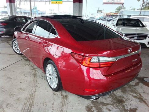 Used 2016 Lexus ES 350 w/ Luxury Package w/Wood Trim FWD image 4
