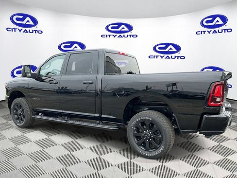 Used 2025 RAM 2500 Big Horn AWD/4WD image 6